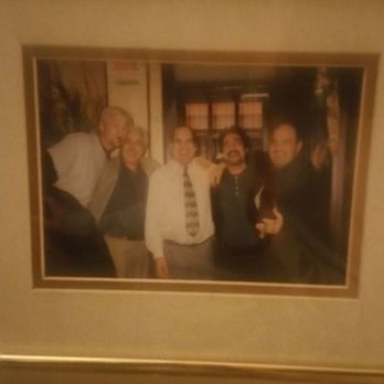 Bis - Pictures on the way to bathroom - Italian Near Me - Montreal, Quebec