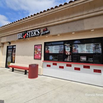 Bruster's Real Ice Cream - First timer hope they have peanut utter shakes - Ice Cream & Frozen Yogurt Near Me - Torrance, California Bruster's Real Ice Cream - First timer hope they have peanut utter shakes - Ice Cream & Frozen Yogurt Near Me - Torrance, California