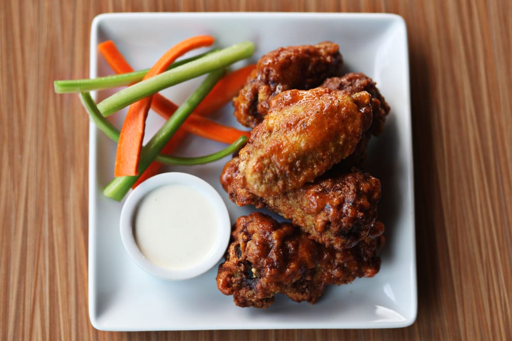 BeachHouse bar + grill