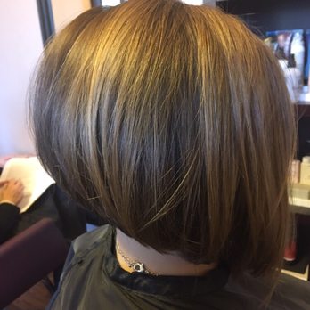 Noelle Vandenberg - Graduated A-line bob - Hair Stylists Near Me Noelle Vandenberg - Graduated A-line bob - Hair Stylists Near Me