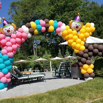 Balloons - Fun entrance arch for circus themed party. - Balloon Services Near Me Balloons - Fun entrance arch for circus themed party. - Balloon Services Near Me