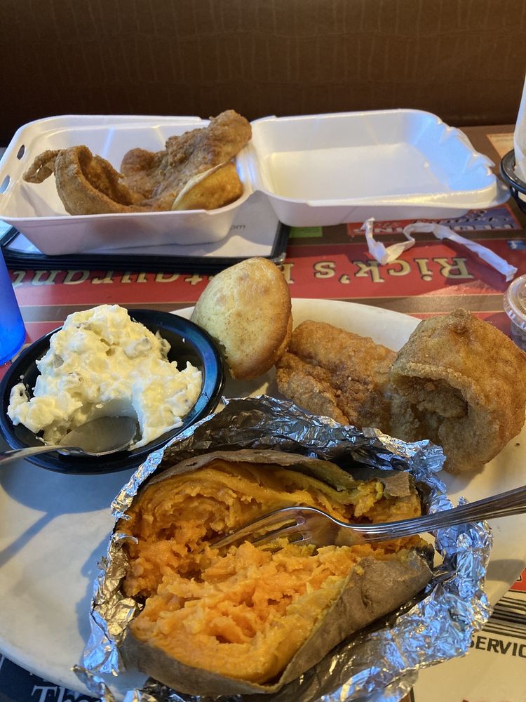 RICK’S RESTAURANT Updated November 2024 14 Photos & 42 Reviews