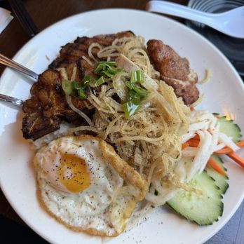 Renton Bistro - Pork broken rice - Vietnamese Near Me - Renton, Washington Renton Bistro - Pork broken rice - Vietnamese Near Me - Renton, Washington