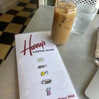 Harry's Coffee Shop - Breakfast & Brunch Near Me - Del Mar, California