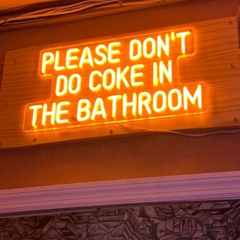 Sarbez - Kitschy signs - Cafes Near Me - Saint Augustine, Florida