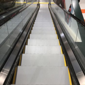 DICK'S Sporting Goods - NEW Dick's Sporting Goods Carolina Place Mall Escalators - Sports Wear Near Me - Pineville, North Carolina DICK'S Sporting Goods - NEW Dick's Sporting Goods Carolina Place Mall Escalators - Sports Wear Near Me - Pineville, North Carolina