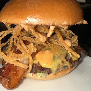 Truxton's American Bistro - New American Near Me - Los Angeles, California