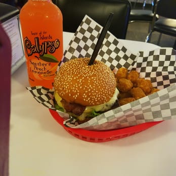 Stanton's City Bites - This burger is bomb! Sooo good - Burgers Near Me - Houston, Texas Stanton's City Bites - This burger is bomb! Sooo good - Burgers Near Me - Houston, Texas