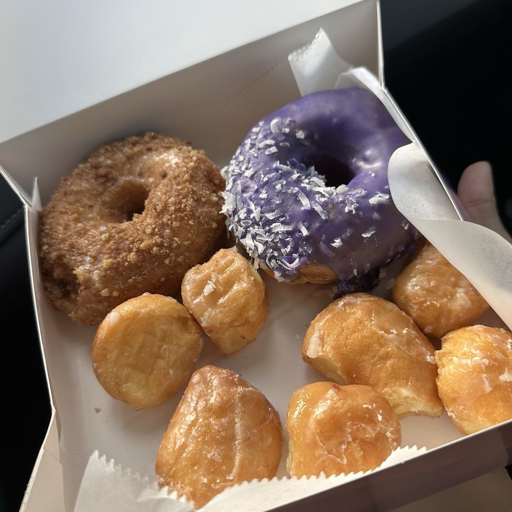 Donut King Hawaii - Donuts Near Me - Kaneohe, Hawaii Donut King Hawaii - Donuts Near Me - Kaneohe, Hawaii