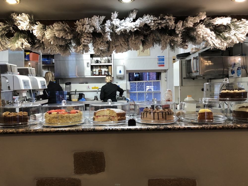 OLD ORIGINAL BAKEWELL PUDDING SHOP Updated September 2024 22 Photos