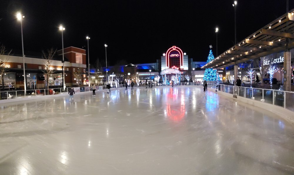 OUTDOOR ICE SKATING THE AVENUE AT WHITE MARSH Updated October 2024