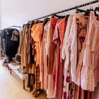 Clementine's Closet - Accessories Near Me - Kapaʻa, Hawaii Clementine's Closet - Accessories Near Me - Kapaʻa, Hawaii