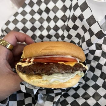 Patty’s Diner - American Near Me - Burlingame, California