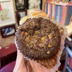 Lee Lee's Baked Goods - Carrot cake muffin