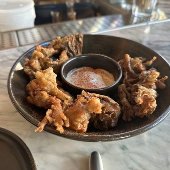 Twelvemonth - Fried mushrooms - Vegan Near Me - Burlingame, California Twelvemonth - Fried mushrooms - Vegan Near Me - Burlingame, California