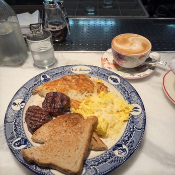 MoCo's Founding Farmers - New American Near Me - Potomac, Maryland