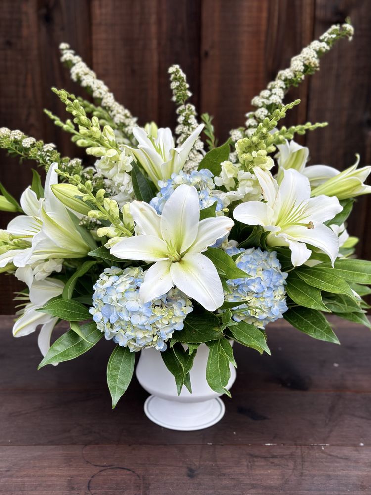 THE PINK PEONY FLORIST Updated September 2024 46 Photos Corinth