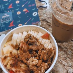 Yoga Lab - Açaí Bowl & Iced Banana Bread Latte