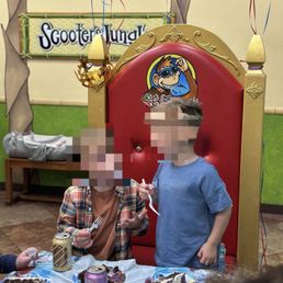King's seat for the birthday kid in the party room. King's seat for the birthday kid in the party room.