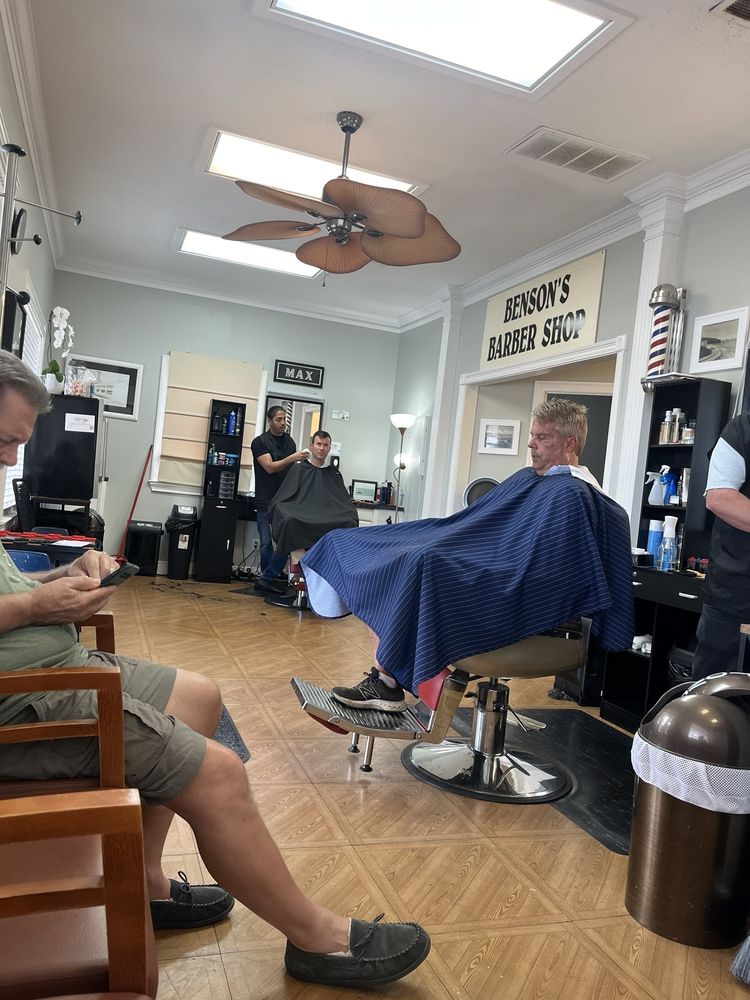 BENSONS BARBER SHOP Updated August 2024 18 Photos & 31 Reviews