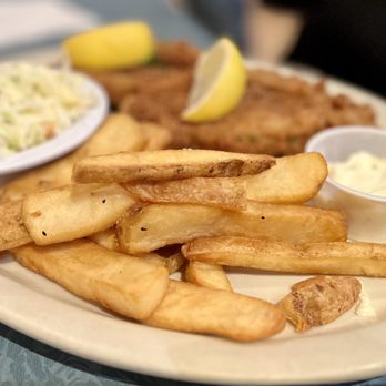 Dillon's - Fried Catfish Platter - Barbeque Near Me - Litchfield Park, Arizona