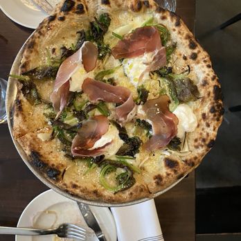 Fiorella -Polk - Pizza - Pizza Near Me - San Francisco, California Fiorella -Polk - Pizza - Pizza Near Me - San Francisco, California