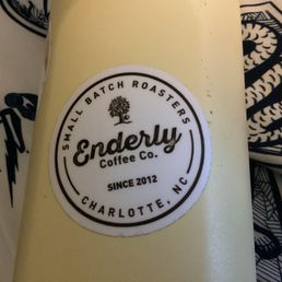 Very cute water bottle sticker! Very cute water bottle sticker!