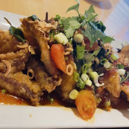 Crispy fish in tamarind sauce Crispy fish in tamarind sauce