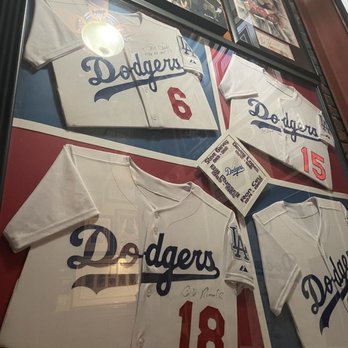 Legends - Sports Bars Near Me - Long Beach, California