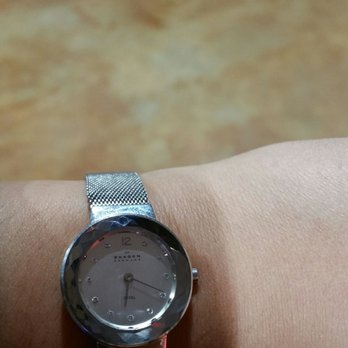 Express Watch Repair - Close up - Watch Repair Near Me - Sacramento, California