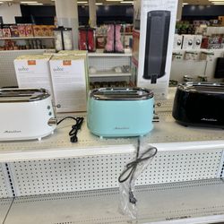 The Corner Outlet - Toasters