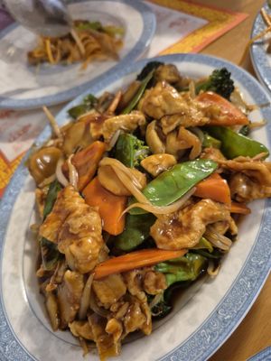 Great Dragon Chinese Cuisine, 4360 S Hwy 95, Fort Mohave, AZ 86426