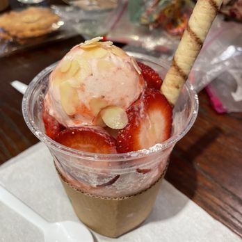 Coffee Story - Strawberry Bingsu or shaved ice - Coffee & Tea Near Me - Flushing, New York