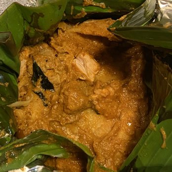 Saapaaduu - Kizhi Parotta with chicken was our favorite main dish. Not spicy so everyone could enjoy it. - Indian Near Me - San Jose, California Saapaaduu - Kizhi Parotta with chicken was our favorite main dish. Not spicy so everyone could enjoy it. - Indian Near Me - San Jose, California