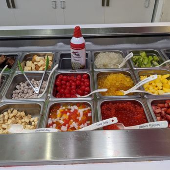 SweetFrog Premium Frozen Yogurt - Condiments - Ice Cream & Frozen Yogurt Near Me - Springfield, Virginia