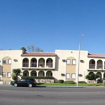 Harbor Heights - Assisted Living Facilities Near Me - Anaheim, California