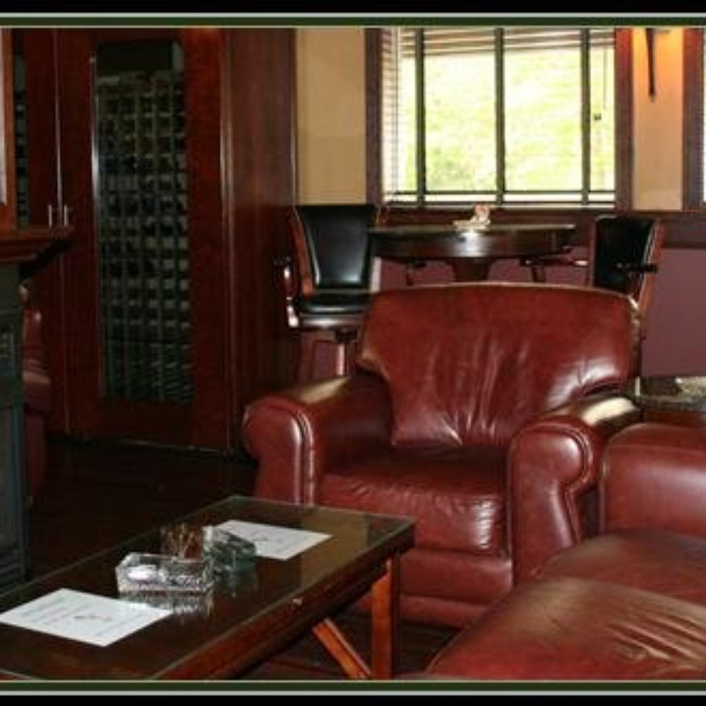 Cigar & Cigarette Shop inc. speakeasy cigar room