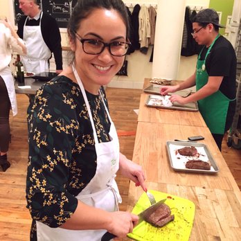 Taste Buds Kitchen - Steak night - Cooking Classes Near Me - New York, New York Taste Buds Kitchen - Steak night - Cooking Classes Near Me - New York, New York
