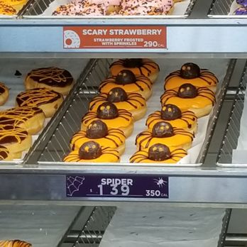 Dunkin' - Spider donuts so cute - Donuts Near Me - Yulee, Florida Dunkin' - Spider donuts so cute - Donuts Near Me - Yulee, Florida