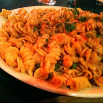 Anton's Pasta Bar - Fusili w chicken, peas & curry - Italian Near Me - Burnaby, British Columbia