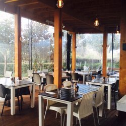 Black Cottage Cafe - Country living decor
