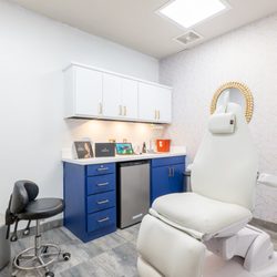 Beverly Hills Rejuvenation Center - Frisco - Injector room