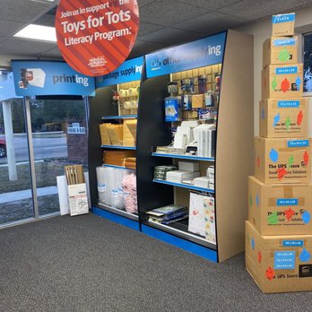 The UPS Store - Shipping Centers Near Me - Bradenton, Florida The UPS Store - Shipping Centers Near Me - Bradenton, Florida