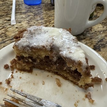 Carolyn's Cafe - Carolyn's Famous Coffee Cake - Breakfast & Brunch Near Me - Redlands, California