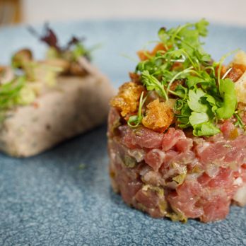 Suesey Street - Beef tartare with house corned beef - Modern European Near Me - Dublin, D