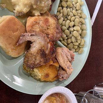 Ivery's Restaurant - Baked chicken, roll, dressing, broccoli casserole, butter beans and peach cobbler. - Southern Near Me - Thomson, Georgia Ivery's Restaurant - Baked chicken, roll, dressing, broccoli casserole, butter beans and peach cobbler. - Southern Near Me - Thomson, Georgia