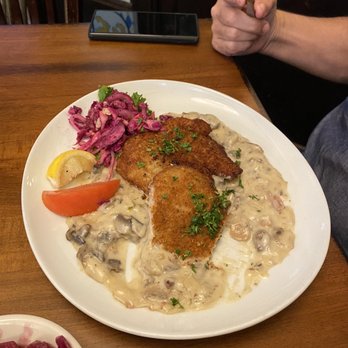 Alpine Chef Restaurant - German Near Me - Fredericksburg, Virginia