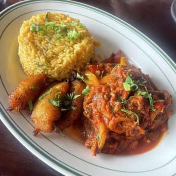 Estacion - Ropa Vieja - Soul Food Near Me - Evanston, Illinois
