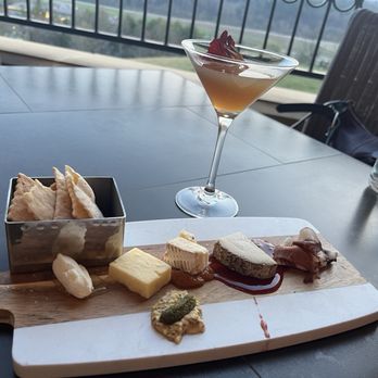 Library Lounge at Biltmore Inn - Charcuterie Board - New American Near Me - Biltmore Forest, North Carolina Library Lounge at Biltmore Inn - Charcuterie Board - New American Near Me - Biltmore Forest, North Carolina