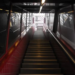 Métro Centre Oscar-Lambret